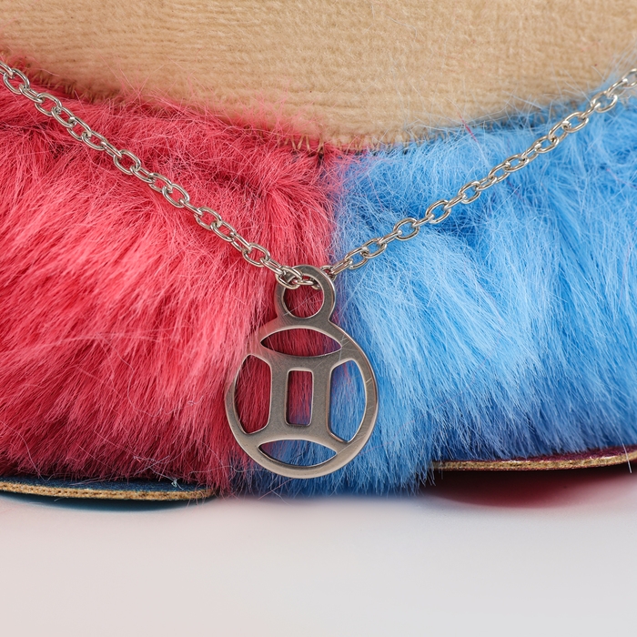 Мягкая игрушка «Зодиаки: Близнецы», с кулоном, 17 см Мягкая игрушка «Зодиаки: Близнецы», с кулоном, 17 см