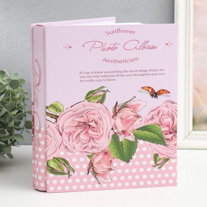 Фотоальбом на 200 фото 10х15 см Фотоальбом на 200 фото 10х15 см "Розы и горошек" в коробке 25,8х21х5 см