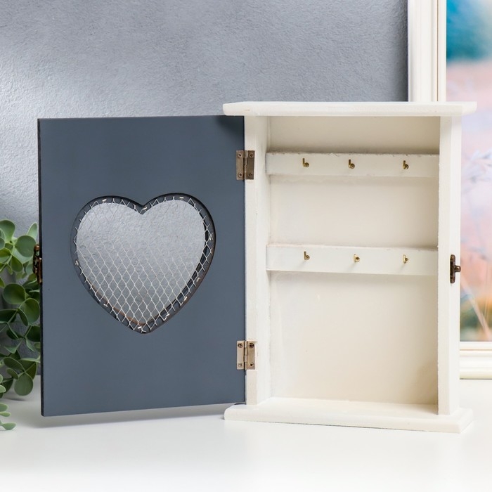 Ключница дерево Ключница дерево "Сердце с бантом" 21х26х7 см