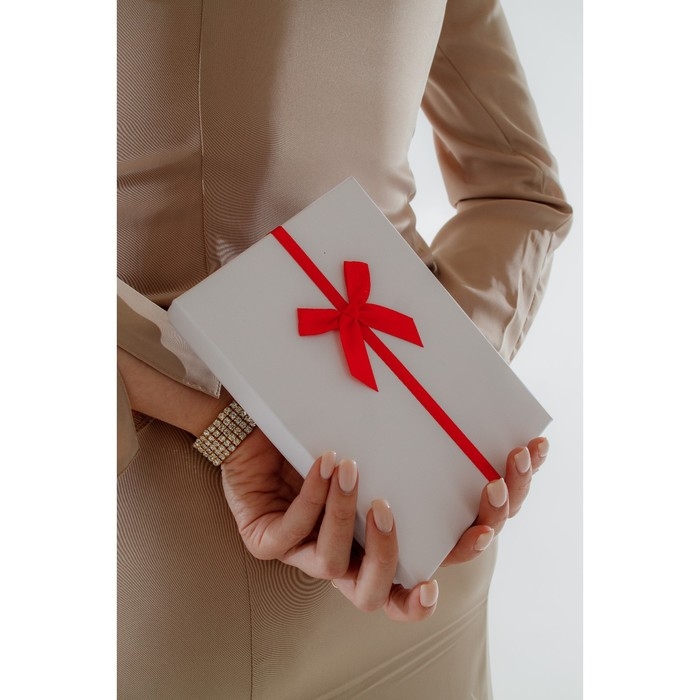 Коробочка подарочная под набор «Бантик» минимализм, 13×18 (размер полезной части 12,5×17,5см), цвет МИКС Коробочка подарочная под набор «Бантик» минимализм, 13×18 (размер полезной части 12,5×17,5см), цвет МИКС