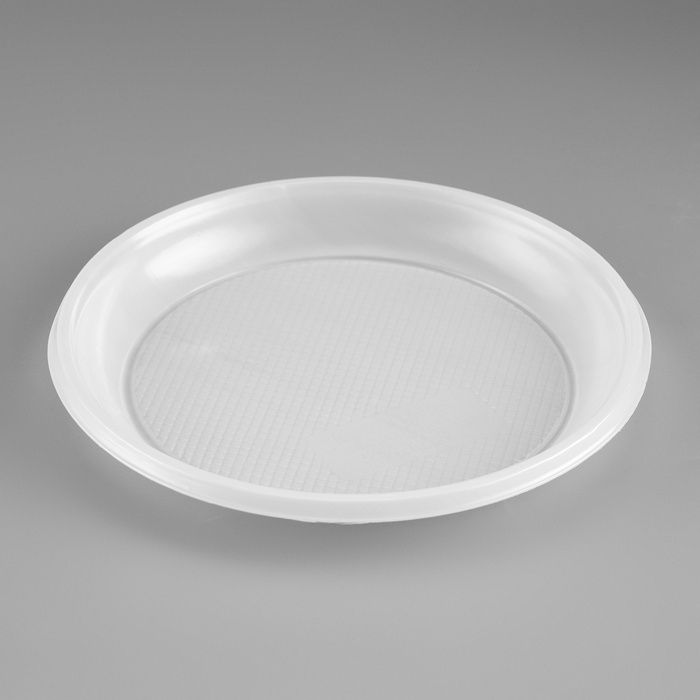 Набор тарелок одноразовых белых, диаметр 165 мм, 100 шт Набор тарелок одноразовых белых, диаметр 165 мм, 100 шт