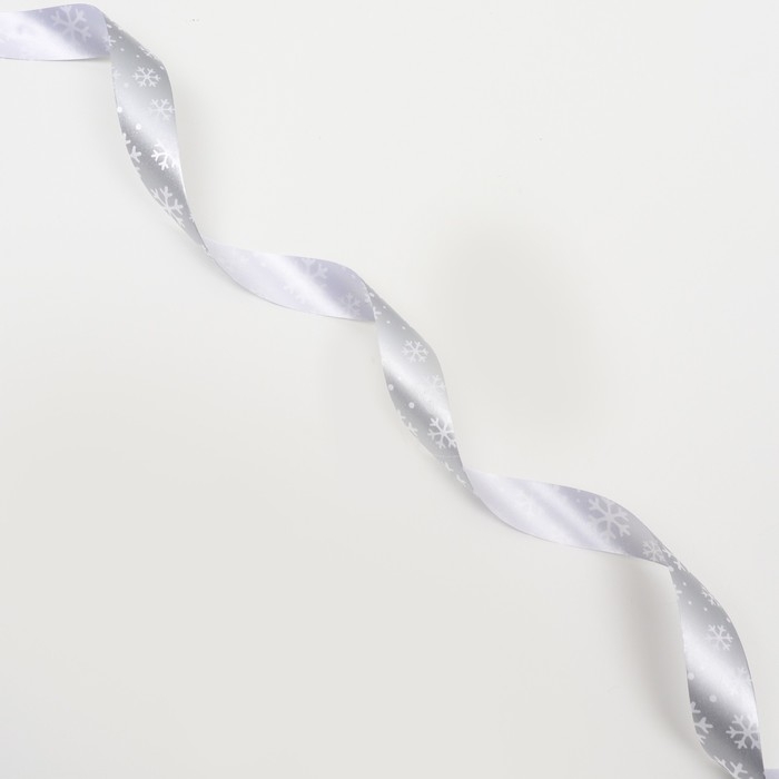 Новый год. Лента для декора и подарков, снежинки, 2 см х 45 м Новый год. Лента для декора и подарков, снежинки, 2 см х 45 м