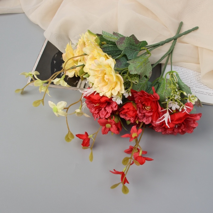 Букет Букет "Клематис Инносент" 30 см, микс