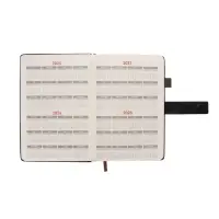 Ежедневник недатированный формат А5, с хлястиком, 112л, линия, держатель, пвх, Черный Ежедневник недатированный формат А5, с хлястиком, 112л, линия, держатель, пвх, Черный