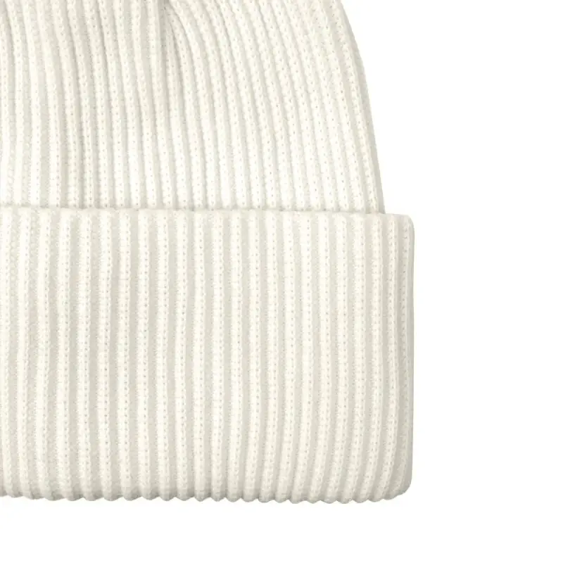 Шапка Franky, молочно-белая Шапка Franky, молочно-белая