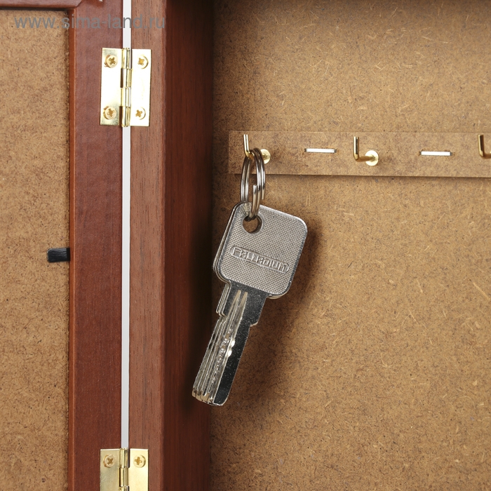 Ключница Ключница "Москва" орех 15х21см