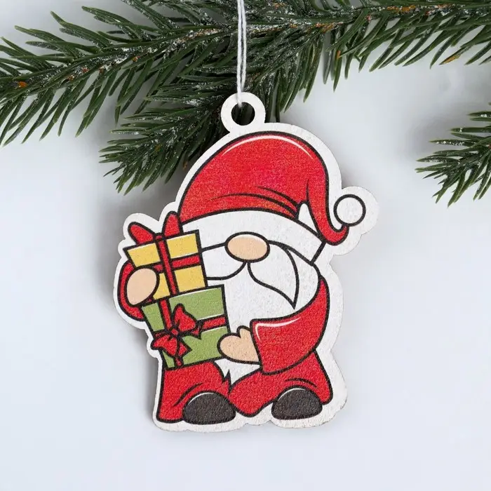 Ёлочная игрушка новогодняя «Дед мороз с подарком», хдф, 6,1 х 7,5 см