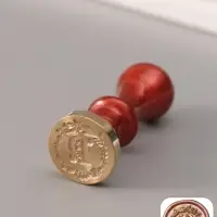 Печать для сургуча с пластиковой ручкой &laquo;Венок с буквой N&raquo;, 2.5&times;2.5&times;6.3 см
