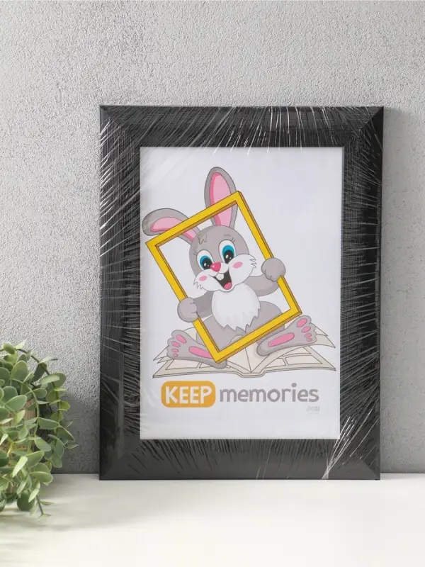 Фоторамка для фото 21&times;30 см Keep memories Luxe Elegance, с ножкой, пластик, чёрный, (пластиковый экран)