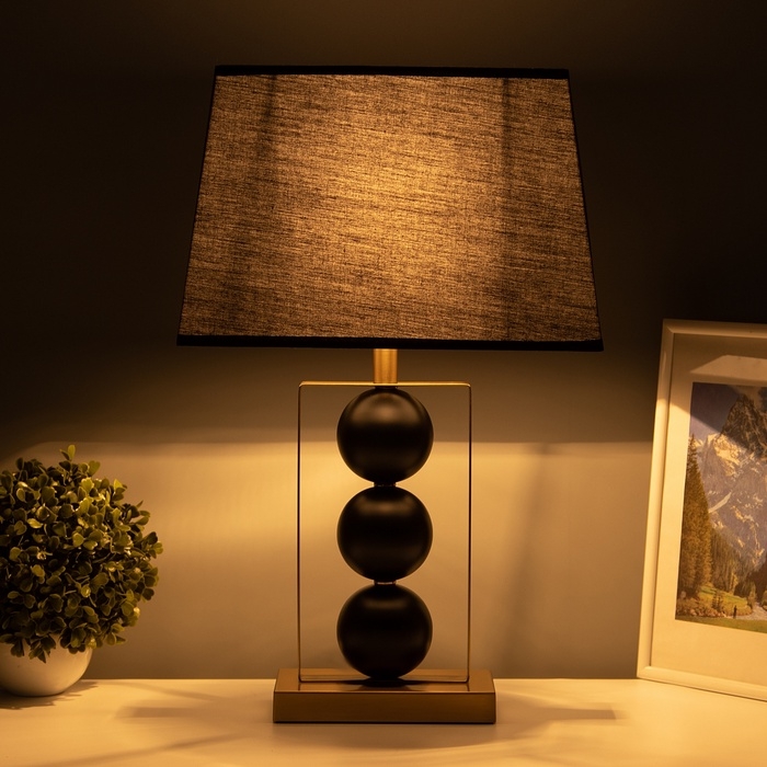 Настольная лампа с абажуром RISALUX «Оливер», Е27, 40 Вт, чёрный-латунь, фигурное основание, 33×22×53 см Настольная лампа с абажуром RISALUX «Оливер», Е27, 40 Вт, чёрный-латунь, фигурное основание, 33×22×53 см