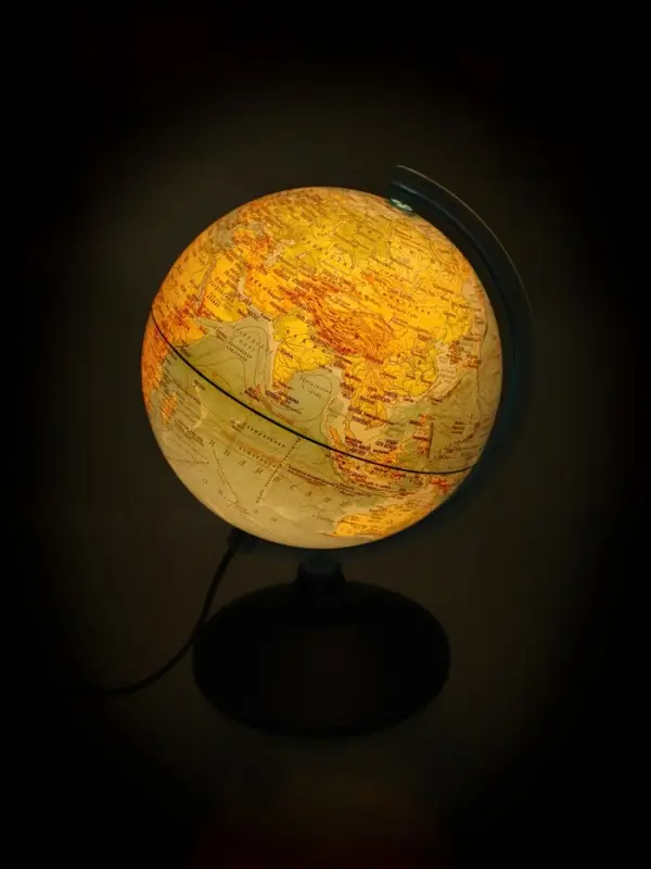 Глобус физический &laquo;Классик Евро&raquo;, диаметр 210 мм, с подсветкой