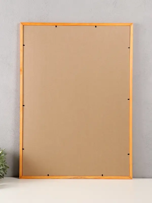 Фоторамка дерево 50х70 см, сосна №2 (пластиковый экран) Фоторамка дерево 50х70 см, сосна №2 (пластиковый экран)