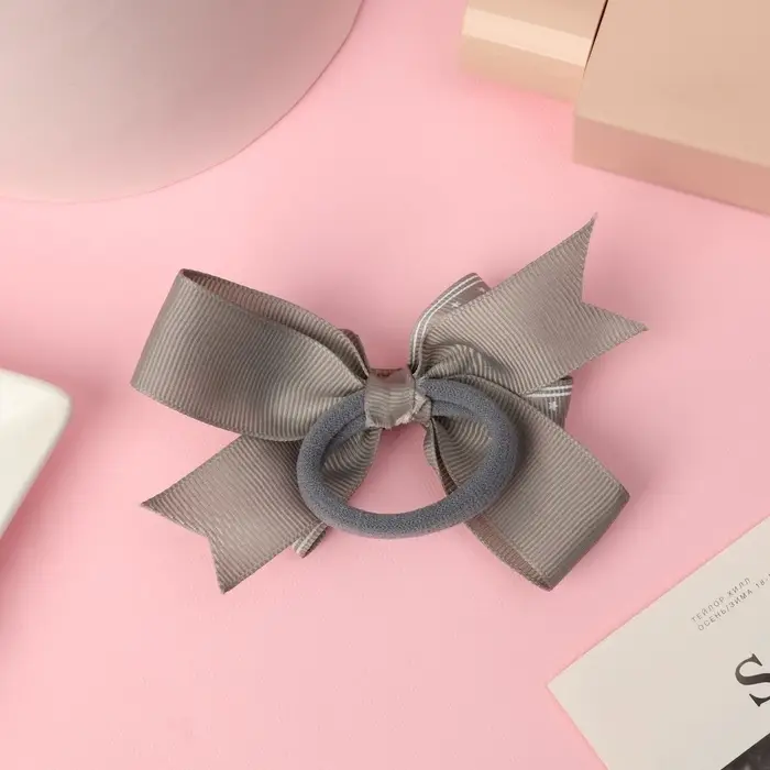 Бант для волос на резинке &laquo;Школьница&raquo;, звезда, 12 см, серый