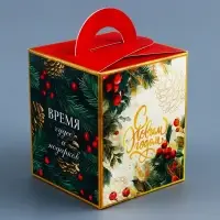 Коробка для 1 капкейка подарочная новогодняя упаковка «Время Чудес и подарков», 9.2×9.2×11 см