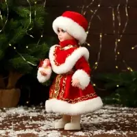 Снегурочка под ёлку &laquo;Зимнее волшебство. В пышной шубке&raquo;, 30 см, красный
