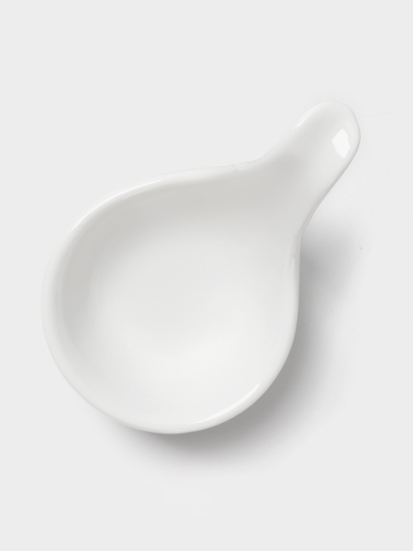 Соусник с ручкой 8,9 см Соусник с ручкой 8,9 см