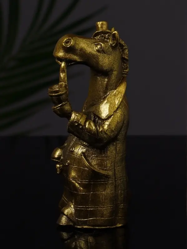 Фигурка гипс &laquo;Конь в пальто&raquo;, 11&times;5 см, цвет золото