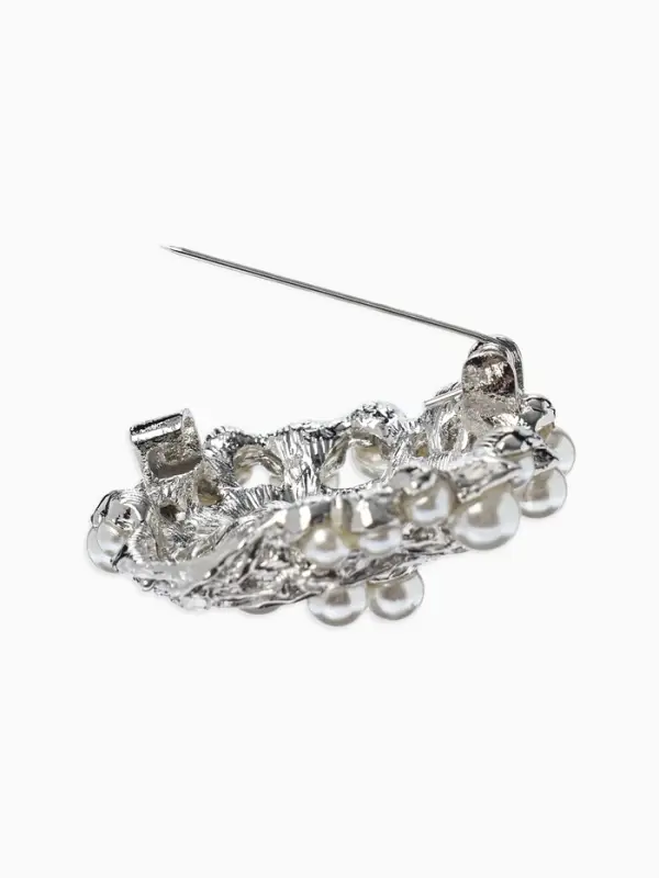 Брошь &laquo;Жемчуг&raquo;, гнездо, цвет белый в серебре