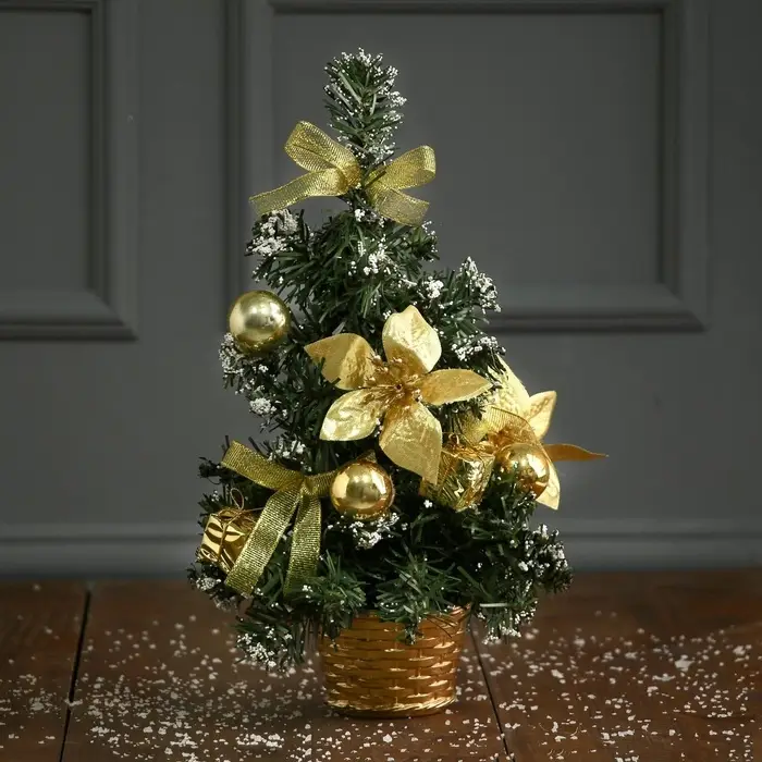 Искусственная ёлка настольная &laquo;Зимнее волшебство. Новогодний восторг&raquo;, 30 см, золотая пуансетия, d нижнего яруса 13 см, ветки ПВХ отгибаются