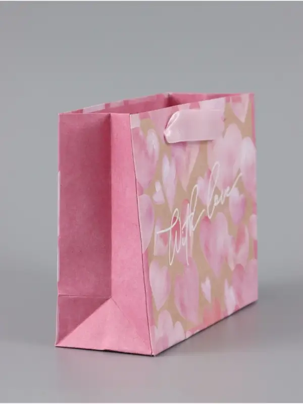 Пакет подарочный крафтовый, упаковка, &laquo;With love&raquo;, S 15&times;12&times;5.5 см