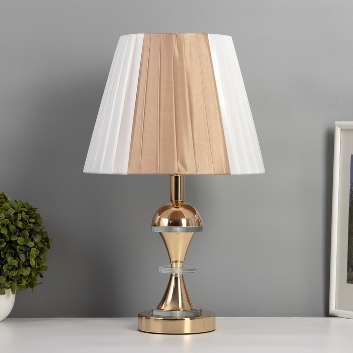 Лампа настольная Лампа настольная "Стиль" 1х40Вт Е27+ LED подсветка 3Вт золото 28х28х46см