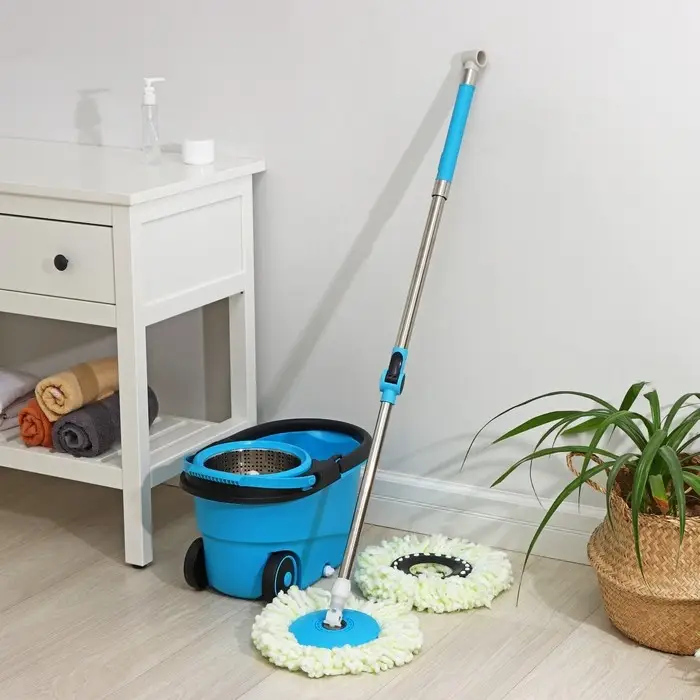 Швабра с отжимом Доляна: ведро с металлической центрифугой, 18 л, запасная насадка из микрофибры, синяя