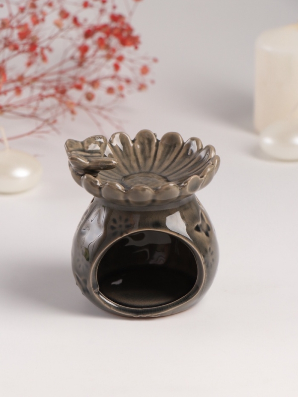 Аромалампа керамика Аромалампа керамика "Бабочки и цветы" 10х9х9 см