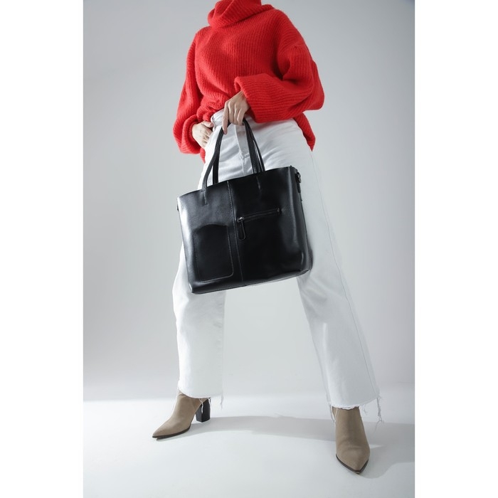 Сумка-тоут на молнии, 3 наружных кармана, длинный ремень, цвет чёрный