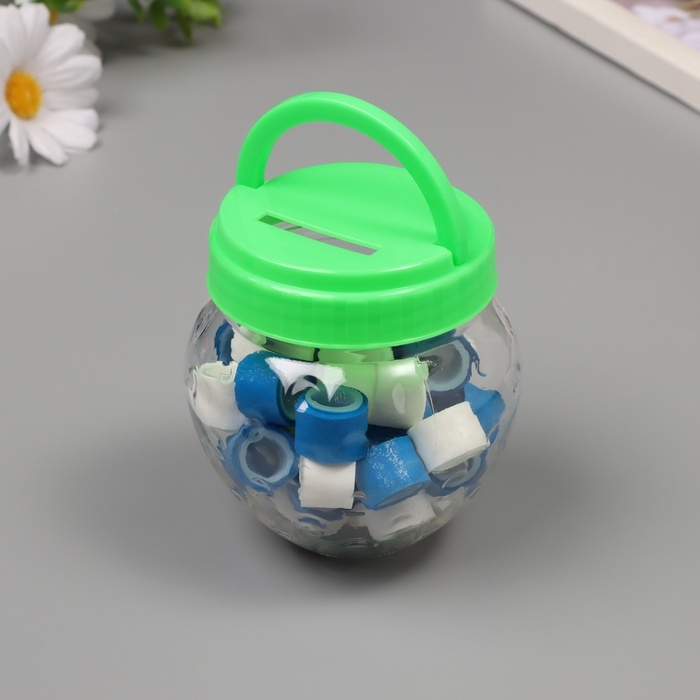 Клейкая лента пластик в банке  Клейкая лента пластик в банке "Белый и синий" н-р 40 шт 1,2 см, дл. 0,9 м 7х7х9 см