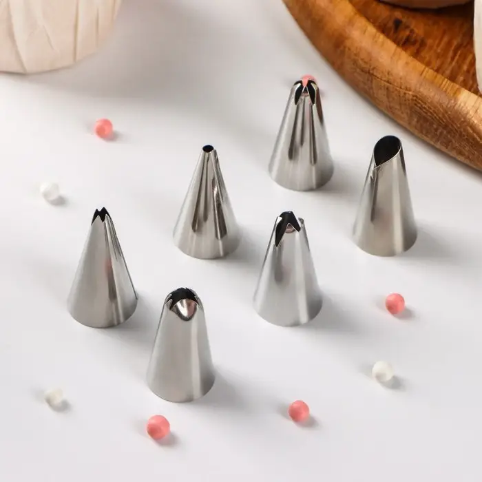 Набор насадок кондитерских Доляна, d=1.7 см, 6 шт., форма МИКС Набор насадок кондитерских Доляна, d=1.7 см, 6 шт., форма МИКС