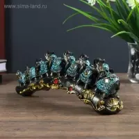 Сувенир полистоун "Семь слонов в синей попоне с кистями и зеркалами на бивне" 10х5,5х28 см Сувенир полистоун "Семь слонов в синей попоне с кистями и зеркалами на бивне" 10х5,5х28 см