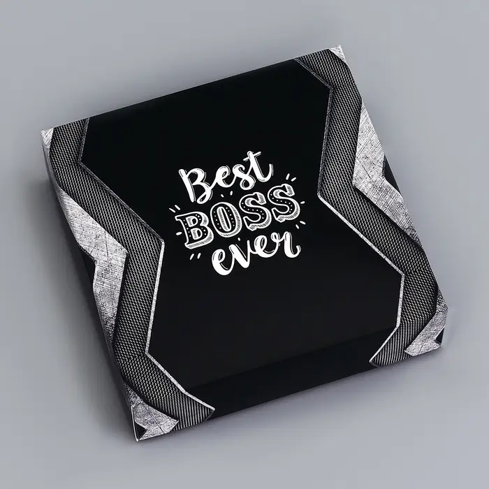 Коробка для конфет 4 шт. без окна &laquo;Лучшему мужчине&raquo;, 12.6&times;12.6&times;3.5