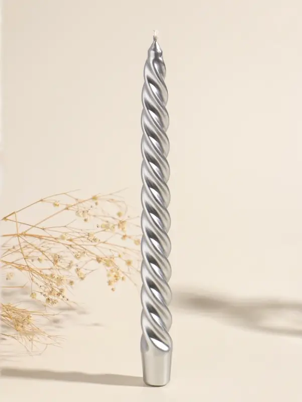 Набор свечей витых, 2.3&times;24.5 см, 5 ч, 50 г, 2 шт., серебряный, в подарочной коробке