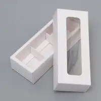 Коробка для 3 конфеты, с окном, белый 13×5×3.3 см