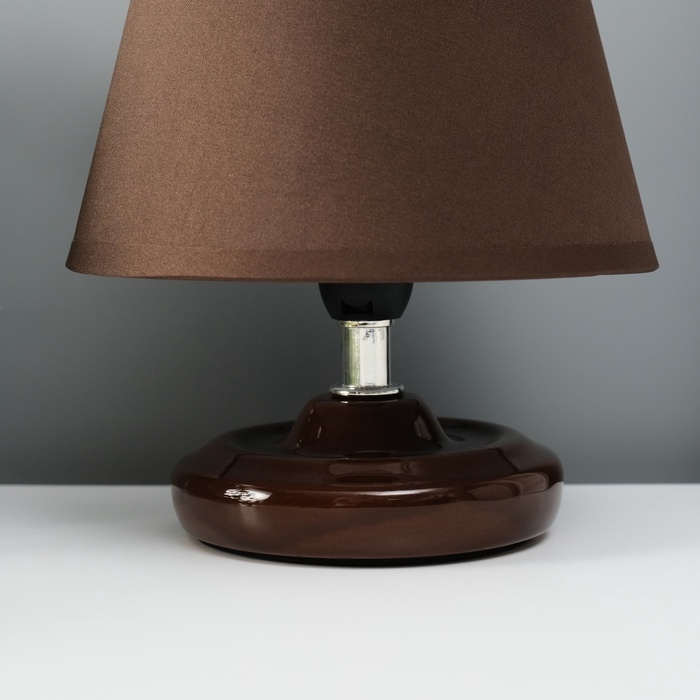 Лампа настольная Лампа настольная "Мини" 1х40Вт Е14 кофе 15х15х20см МОДЕЛЬ: 3133993