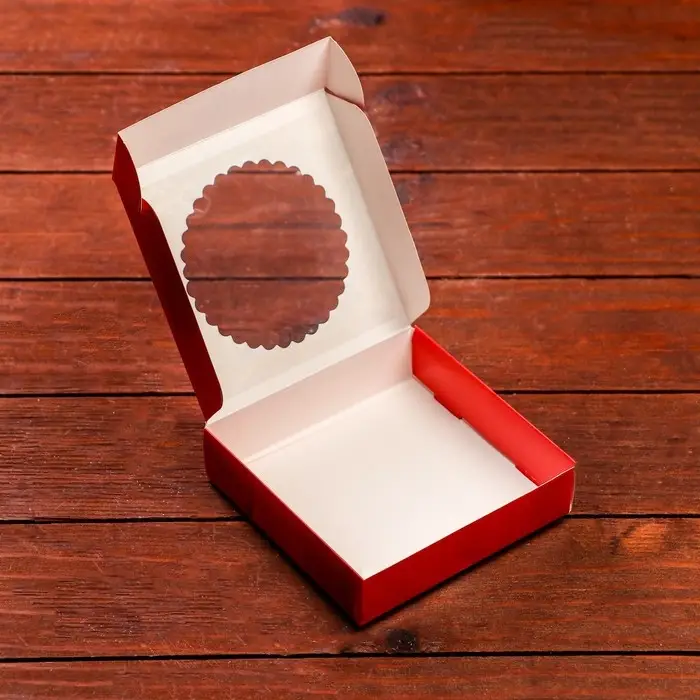 Подарочная коробка сборная с окном «Новогодняя абстракция», 11.5×11.5×3 см