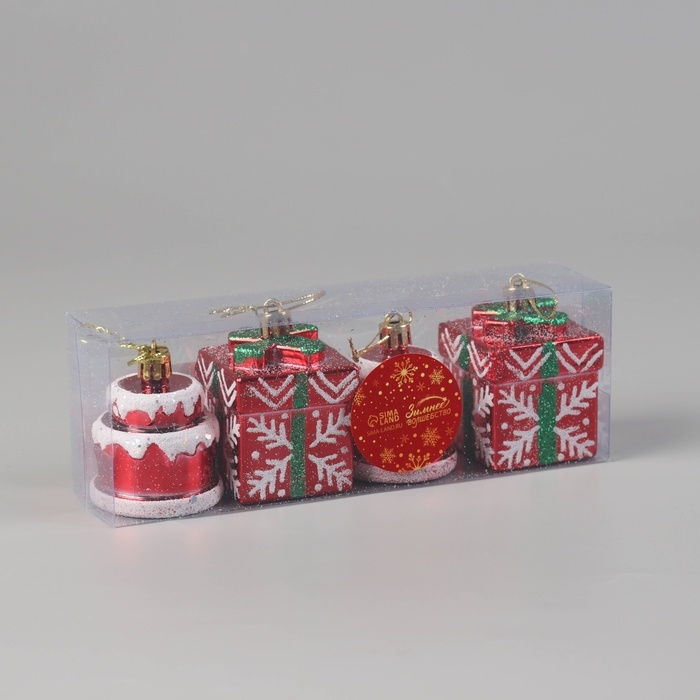 Набор украшений пластик 4 шт Набор украшений пластик 4 шт "Карнавальный" (2 тортика, 2 подарка) 7х5 см, красный