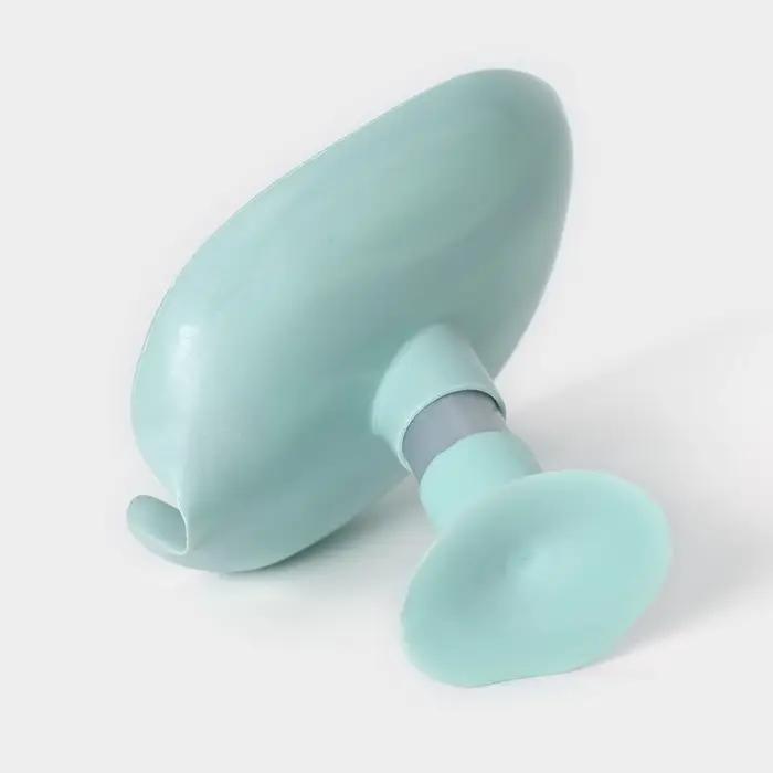 Мыльница со сливом для воды Доляна, на присоске, 12.5&times;9&times;10 см, бирюзовая