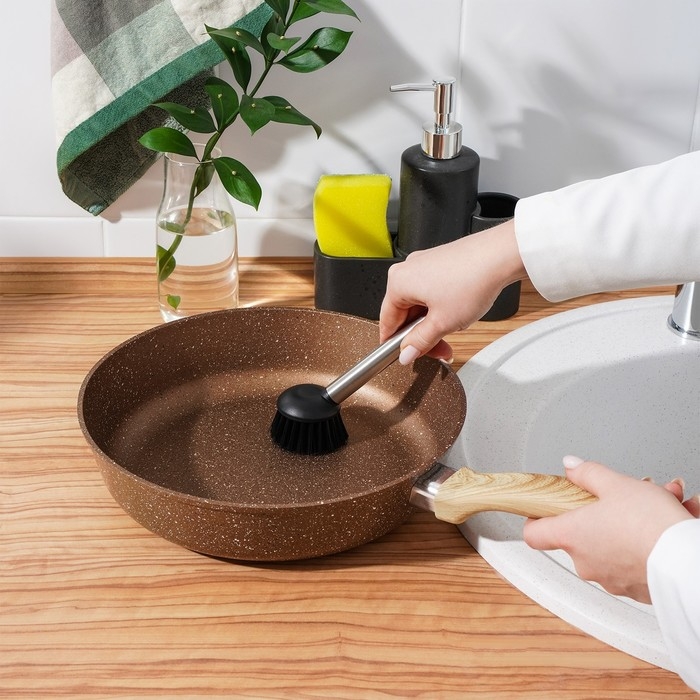 Дозатор для моющего средства с подставкой для губки и щётки «Минимал», 350 мл, цвет тёмно-коричневый Дозатор для моющего средства с подставкой для губки и щётки «Минимал», 350 мл, цвет тёмно-коричневый