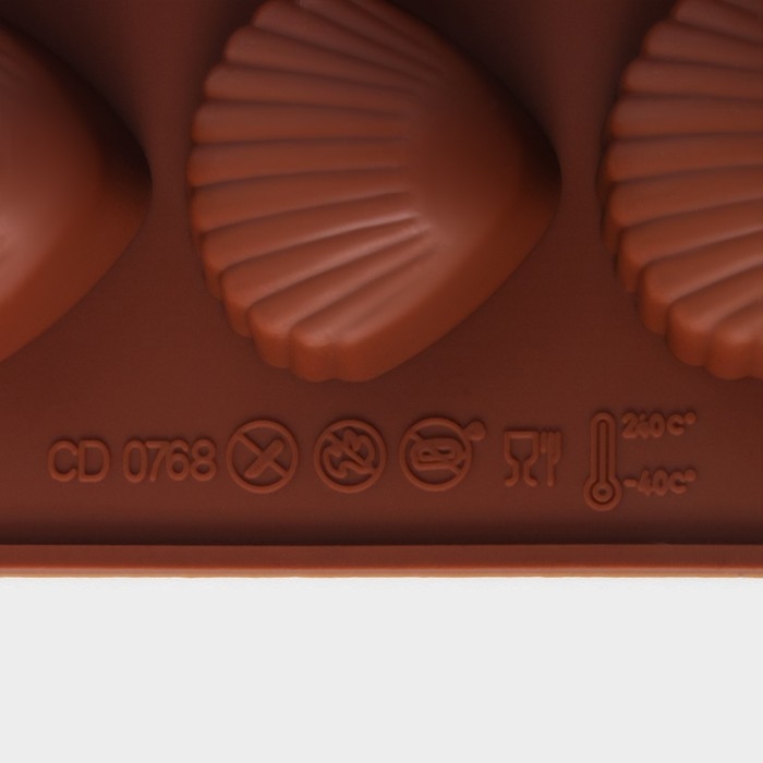 Набор форм для конфет и шоколада Доляна «Ассорти», 3 шт, силикон, цвет коричневый Набор форм для конфет и шоколада Доляна «Ассорти», 3 шт, силикон, цвет коричневый