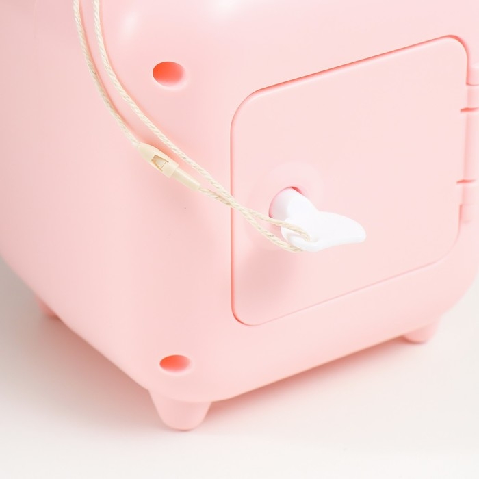 Копилка пластик Копилка пластик "Чемоданчик - свинка" МИКС 11х10,5х14 см