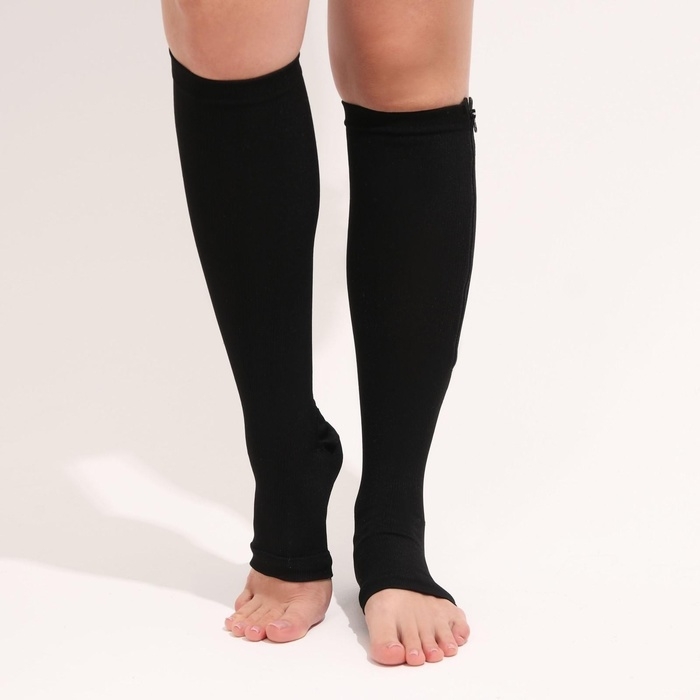 Гольфы утягивающие, универсальные, L-XL р-р, пара, цвет чёрный Гольфы утягивающие, универсальные, L-XL р-р, пара, цвет чёрный