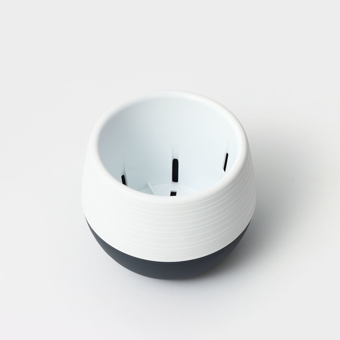 Горшок для цветов с поддоном пластиковый «Япония», 450 мл, d=12 см, h=10 см, цвет белый-графитовый Горшок для цветов с поддоном пластиковый «Япония», 450 мл, d=12 см, h=10 см, цвет белый-графитовый