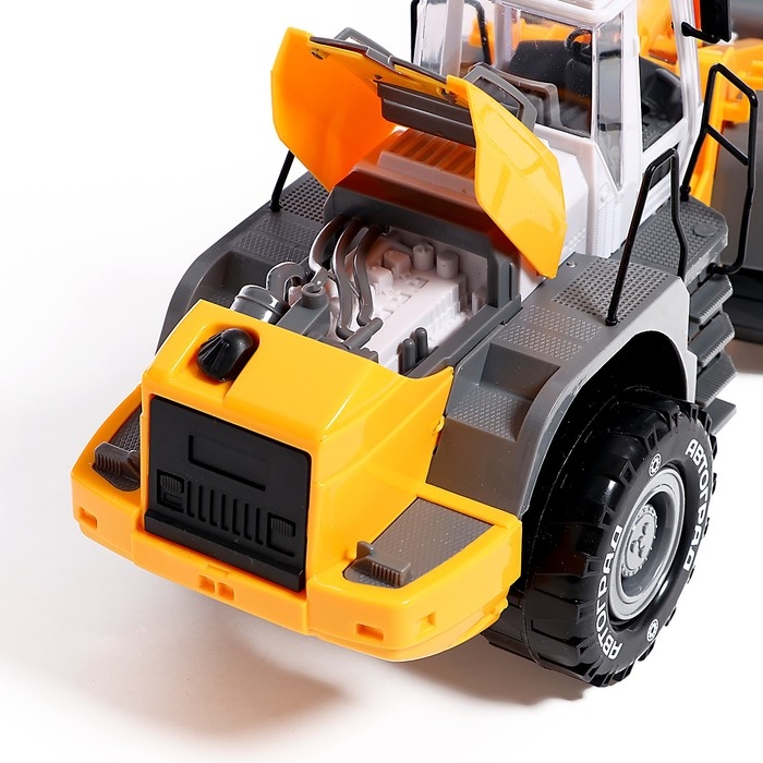 Трактор инерционный «Каток», подвижные детали Трактор инерционный «Каток», подвижные детали