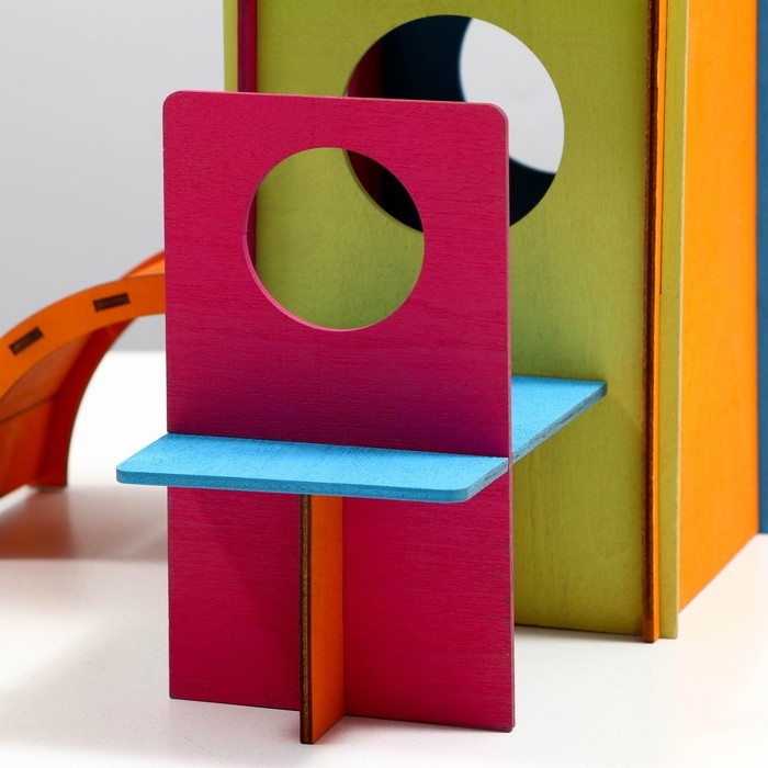 Домик для грызунов с лесенкой 25 х 22 х 22 см Домик для грызунов с лесенкой 25 х 22 х 22 см