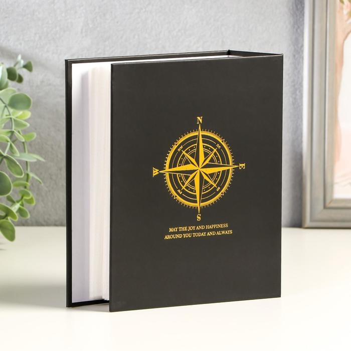 Фотоальбом на 100 фото 10х15 см Фотоальбом на 100 фото 10х15 см "Золотые узоры на чёрном" 18х14х5,5 см