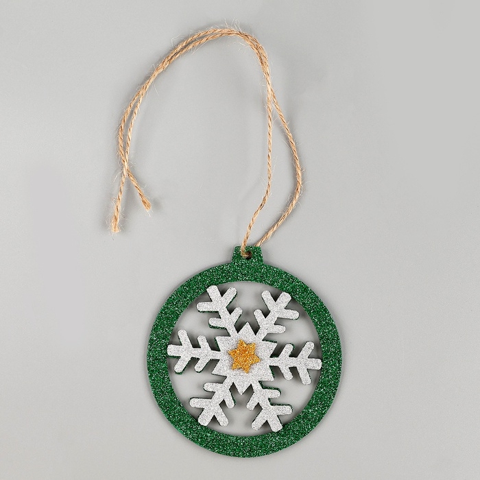 Украшение новогоднее из EVA  Украшение новогоднее из EVA "Ёлочная игрушка" на клеевой основе