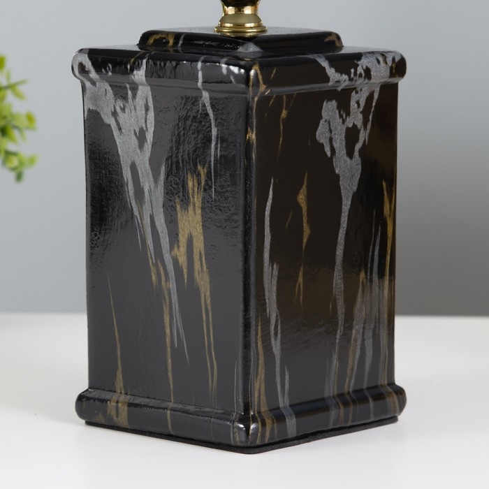 Настольная лампа Настольная лампа "Лианн" Е14 40Вт черный 18,8х17,8х30,5 см RISALUX