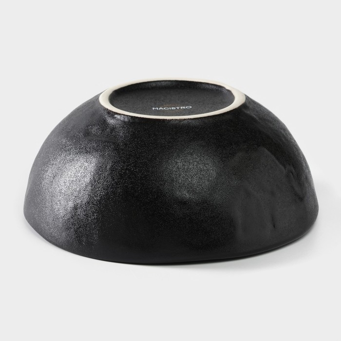 Салатник фарфоровый Magistro Pietra lunare, 780 мл, d=16 см, цвет чёрный Салатник фарфоровый Magistro Pietra lunare, 780 мл, d=16 см, цвет чёрный