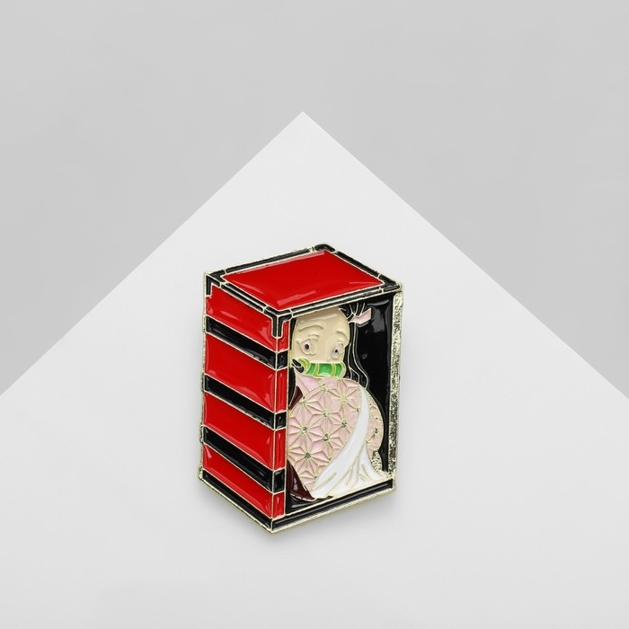 Значок «Япония» я рядом, цветной в золоте Значок «Япония» я рядом, цветной в золоте